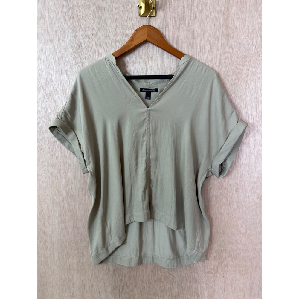 Banana Republic Womens Large Sage Green V-Neck High Low Dolman Blouse Top